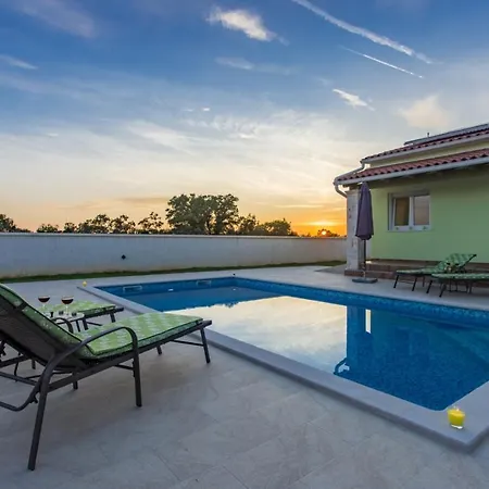 Vila Casa Laganini